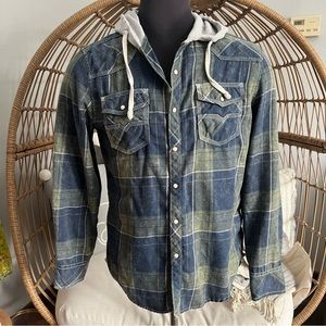 Men’s size medium Buckle BKE Vintage 1976 Standard Fit Hooded Flannel